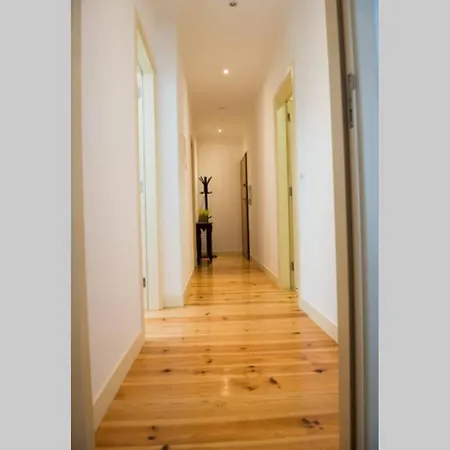Apartamento Perto Do Centro De Com Elevador Apartment Lisbon