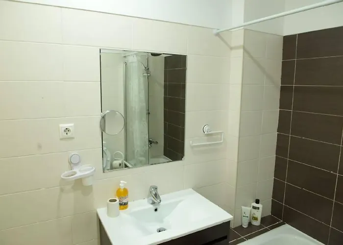 Apartamento Perto Do Centro De Com Elevador * Lizbona