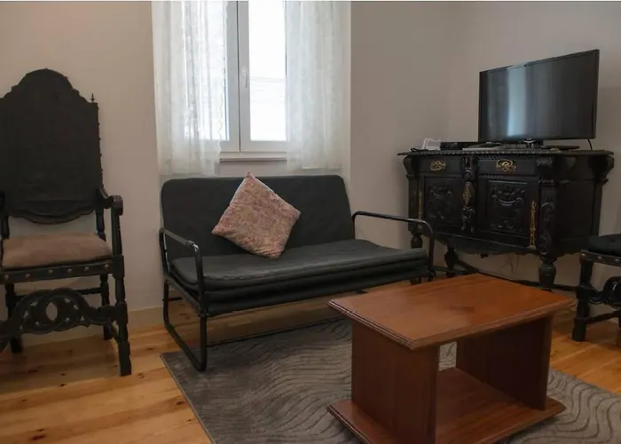 Apartamento Perto Do Centro De Com Elevador