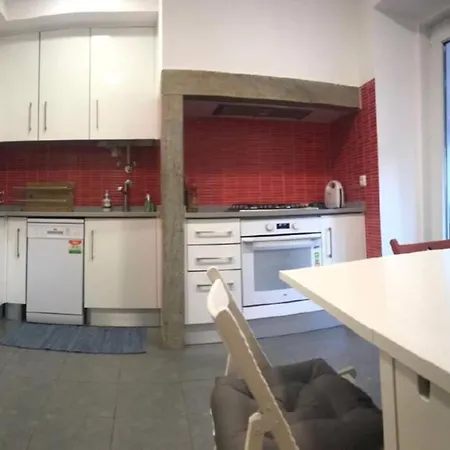 Apartamento Perto Do Centro De Com Elevador Lisbona