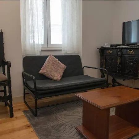 Apartamento Perto Do Centro De Com Elevador